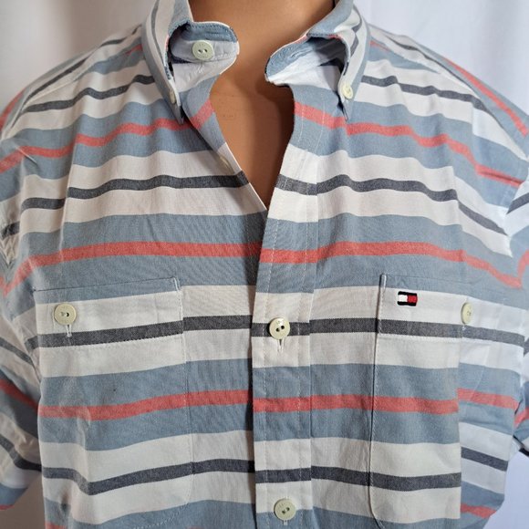 NWOT TOMMY HILFIGER MEN SHIRT Size M striped SHORT SLEEVES COLLAR BUTTON - Picture 2 of 11